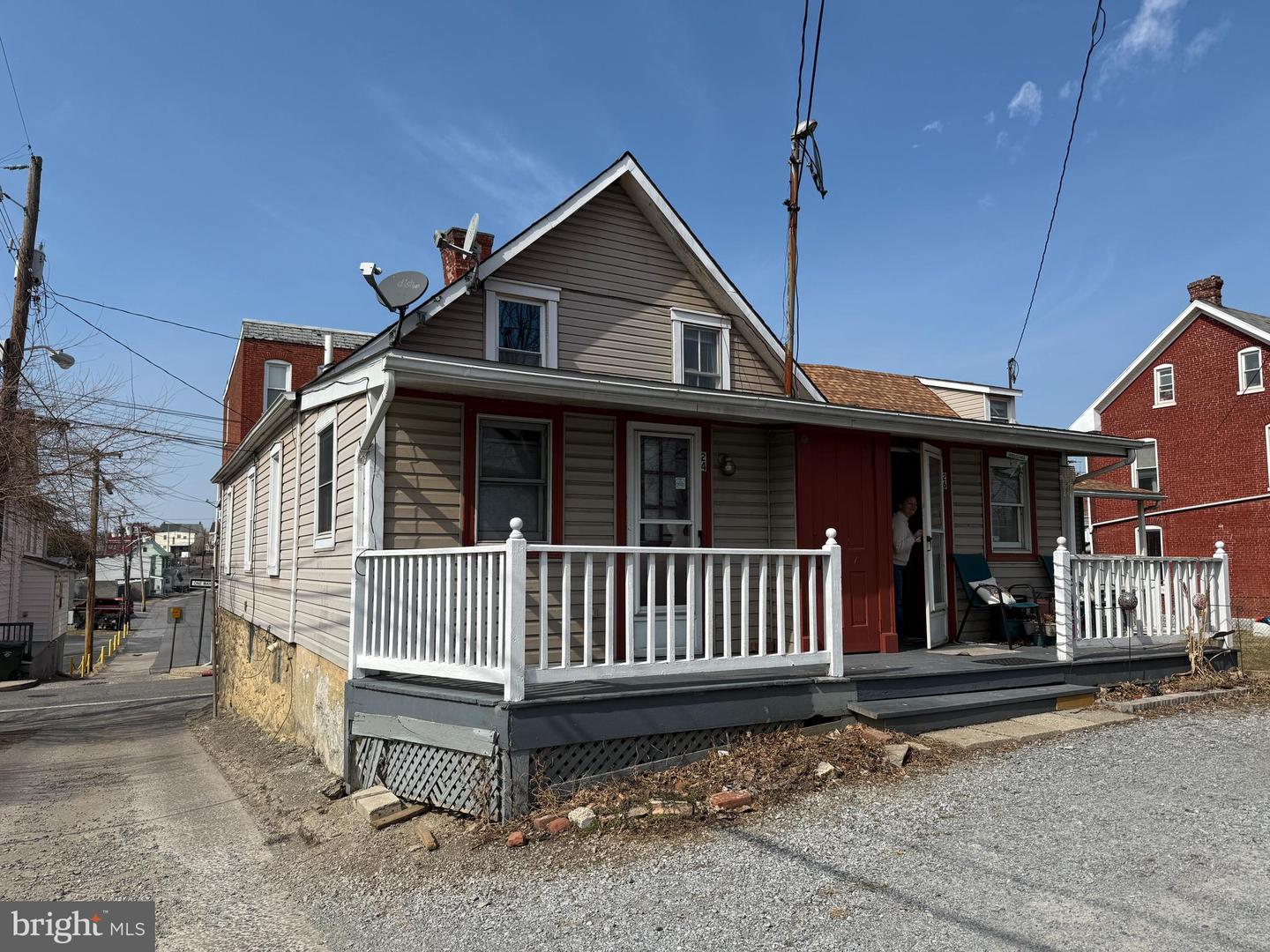 24 High St Property Photo 2
