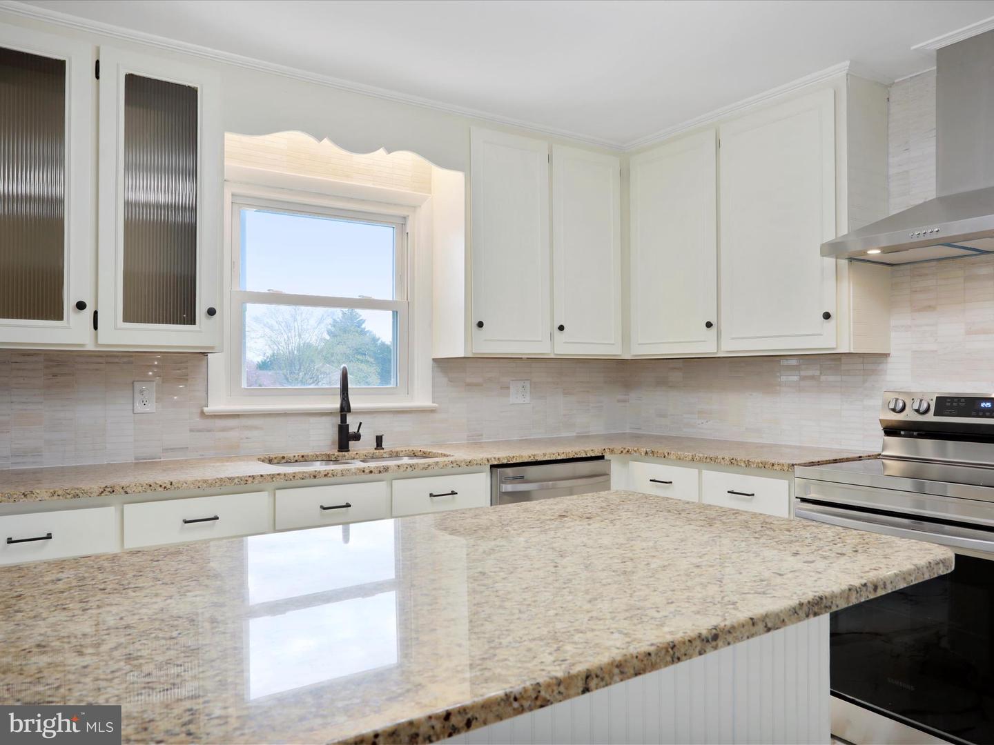 10801 Rosewood Dr Property Photo 14