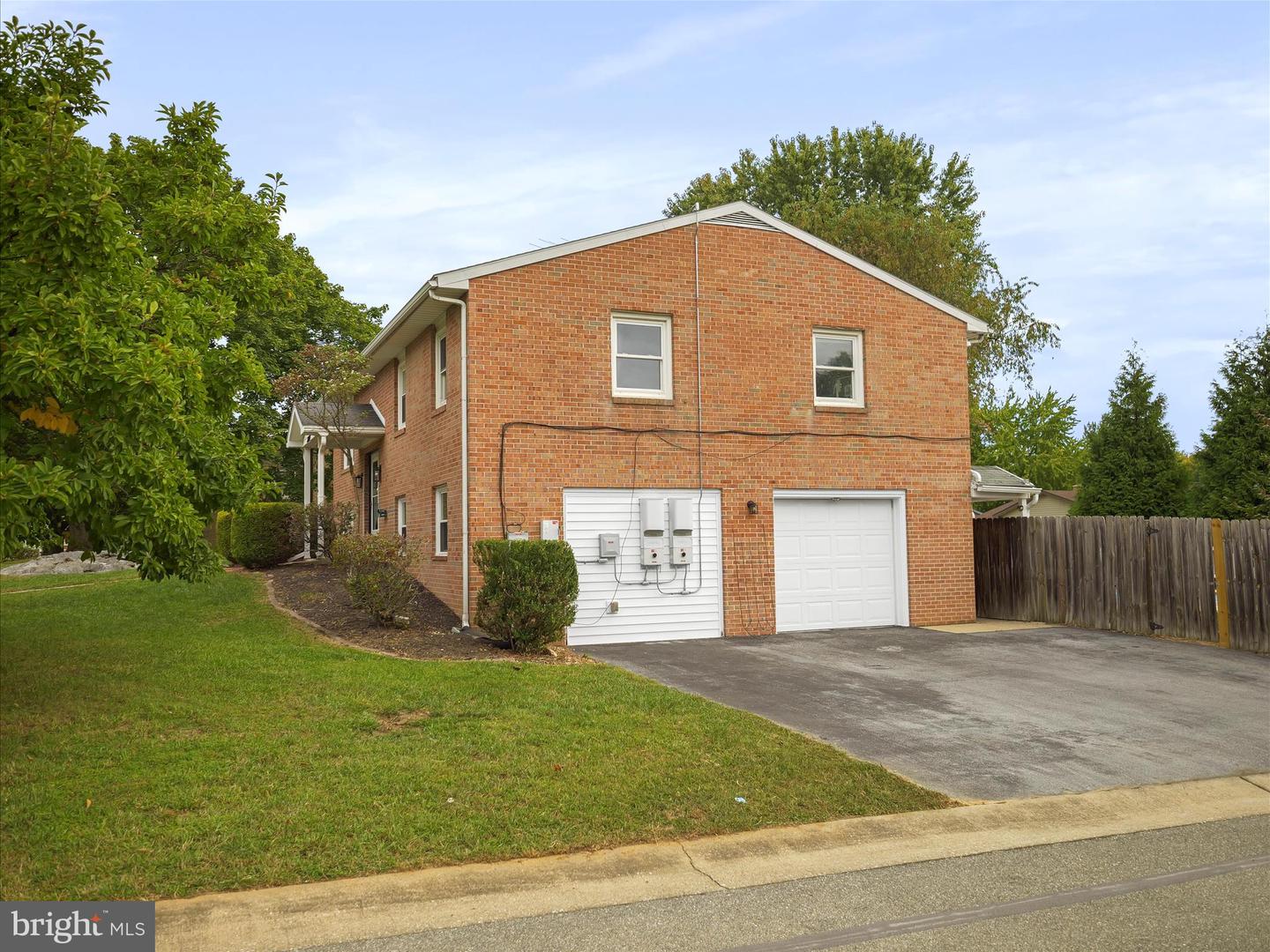 10801 Rosewood Dr Property Photo 44