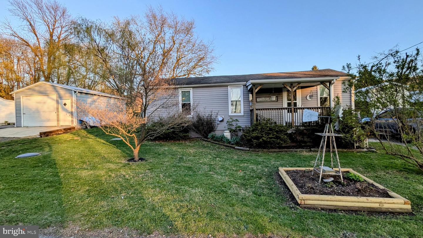25209 Elhuff Ct Property Photo