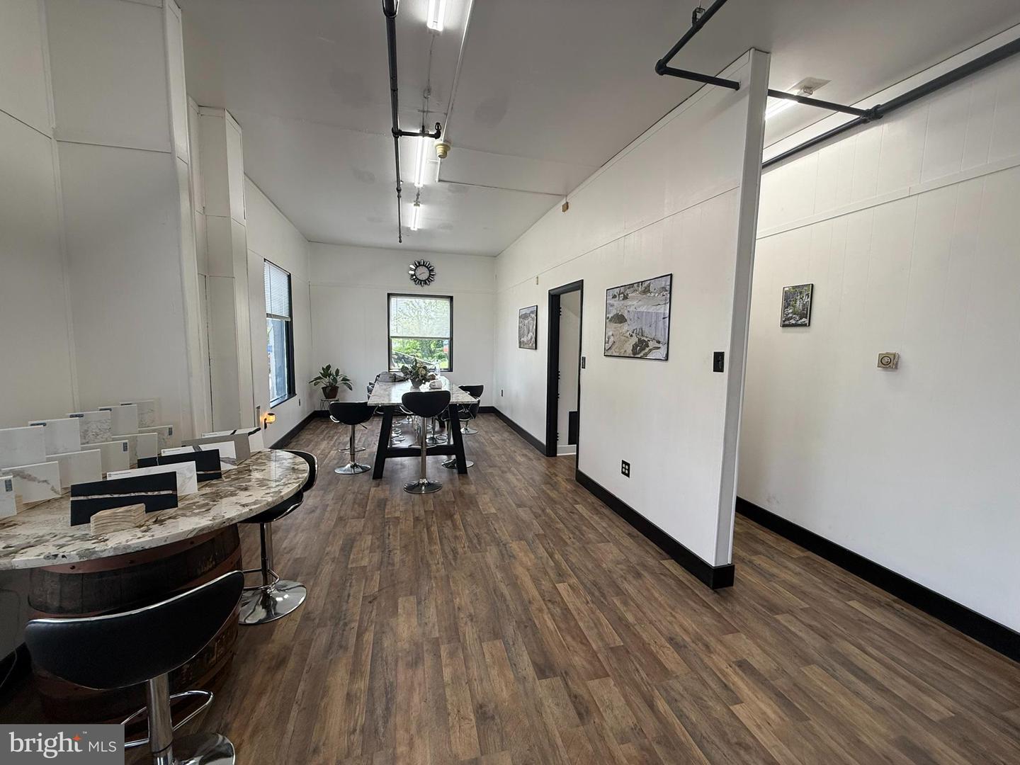 701 Pennsylvania Ave Property Photo 3