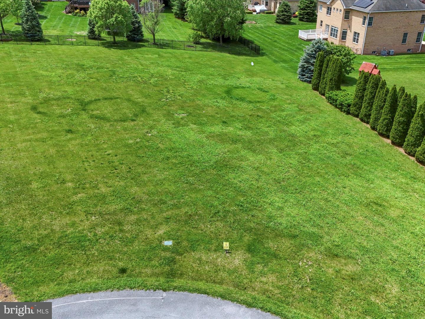 20505 Shaheen Ln Property Photo 5