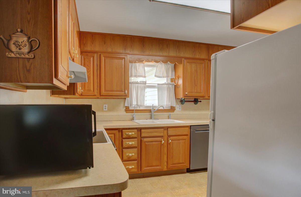 206 Young Ave Property Photo 17