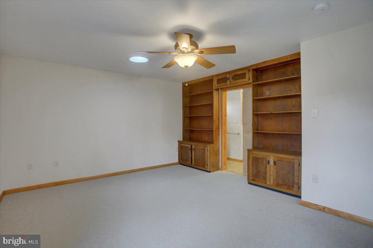 206 Young Ave Property Photo 24