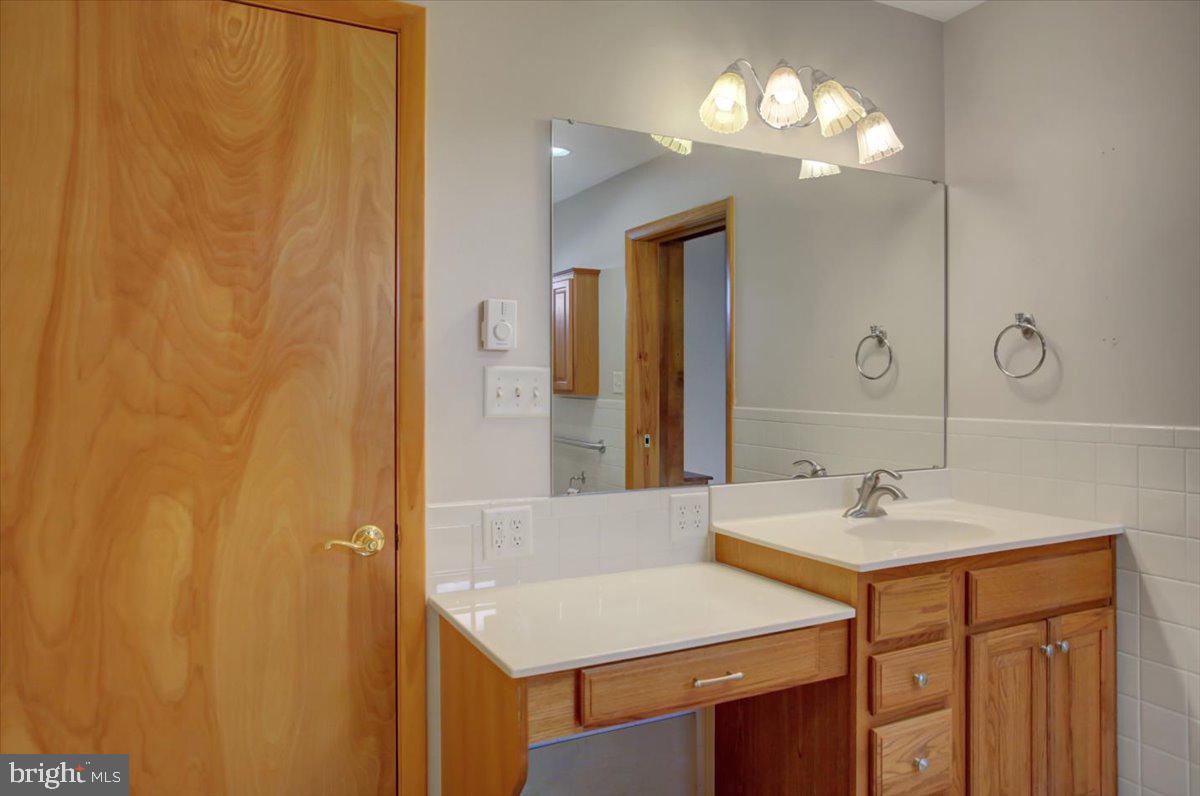 206 Young Ave Property Photo 27