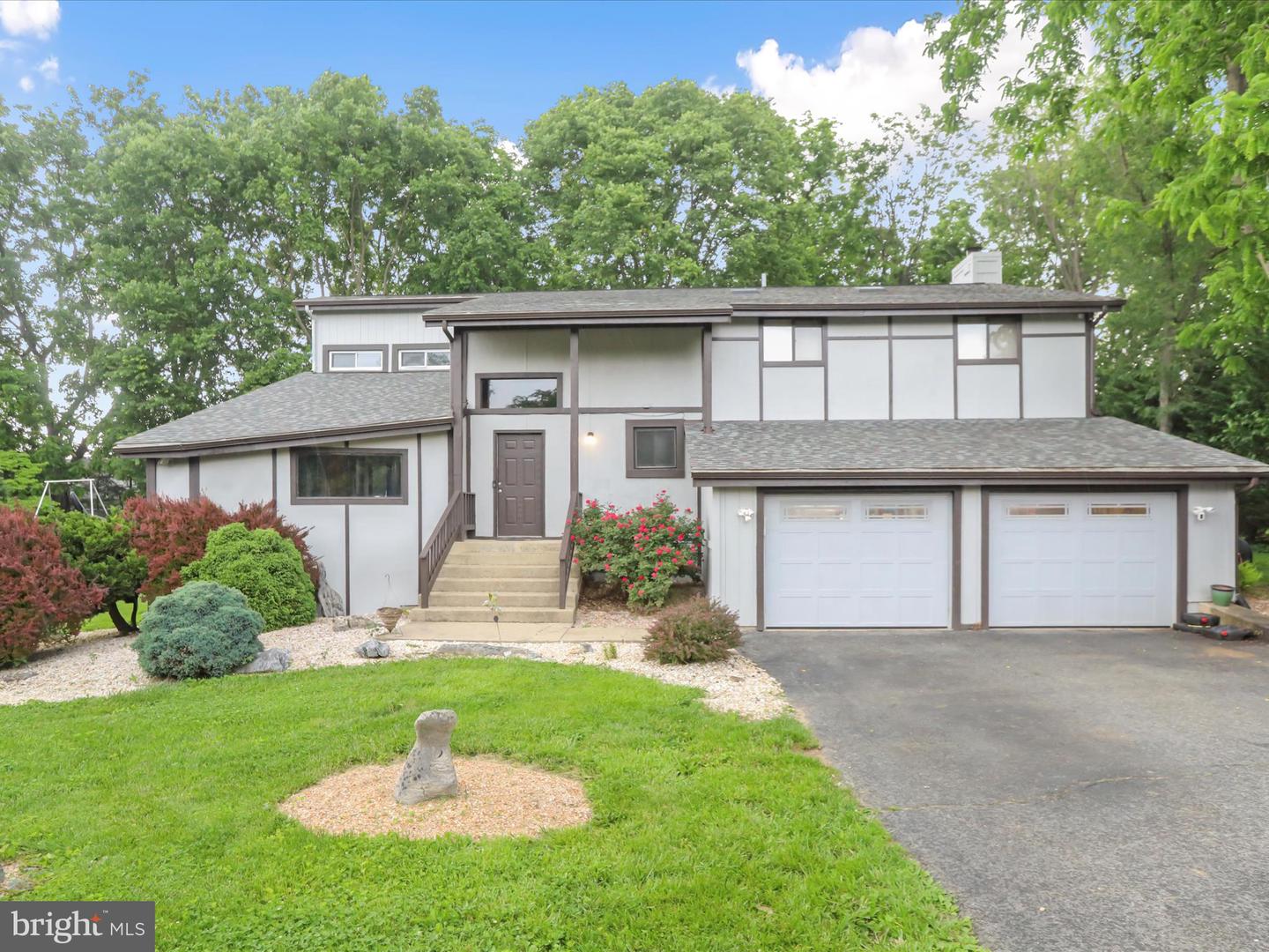11815 Oriole Dr Property Photo 1