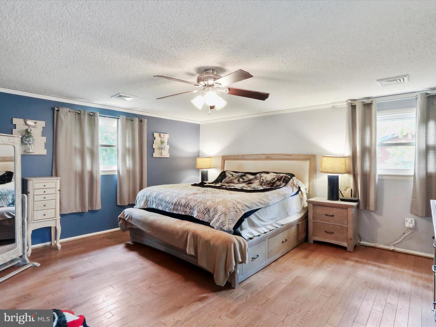 11815 Oriole Dr Property Photo 8