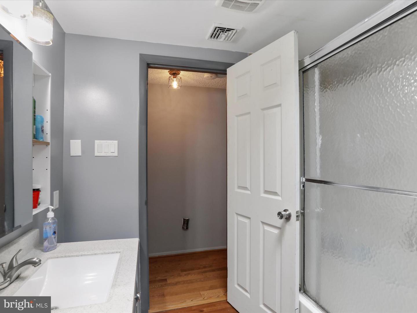 11815 Oriole Dr Property Photo 13
