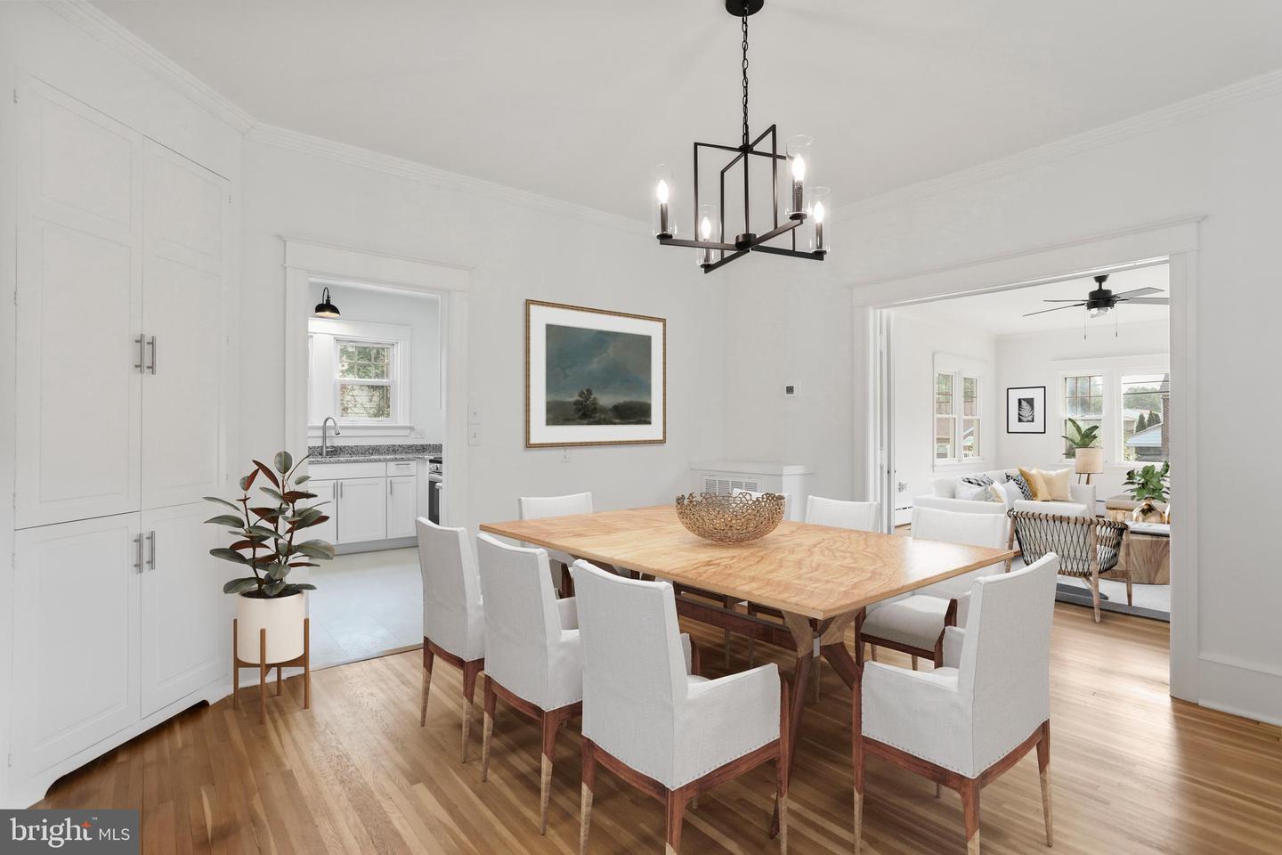 1029 Pennsylvania Ave Property Photo 1