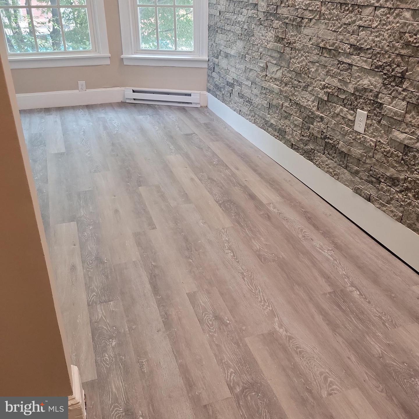 55 S Potomac St Property Photo 29