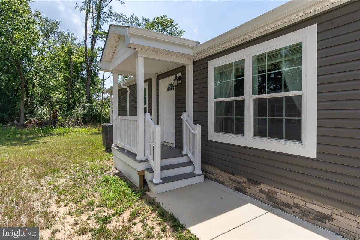 1361 Connecticut Ave Property Photo 34