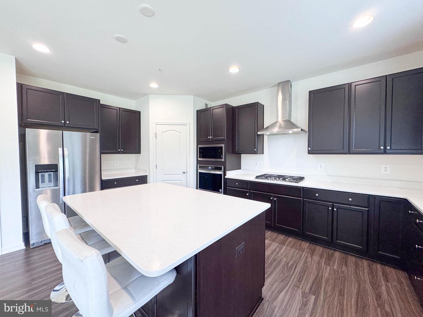 9322 Alloway Dr Property Photo 22