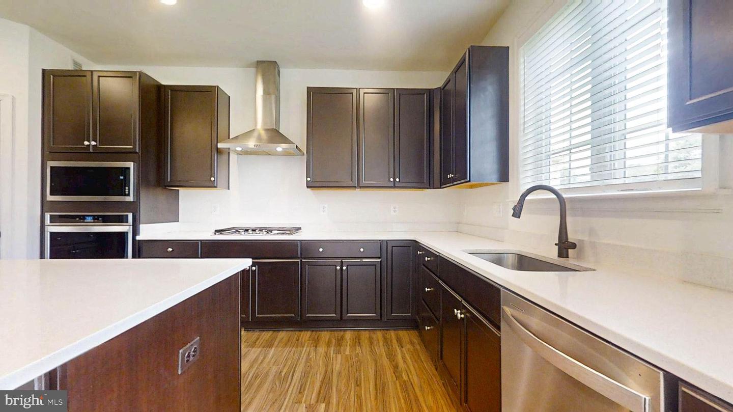 9322 Alloway Dr Property Photo 25
