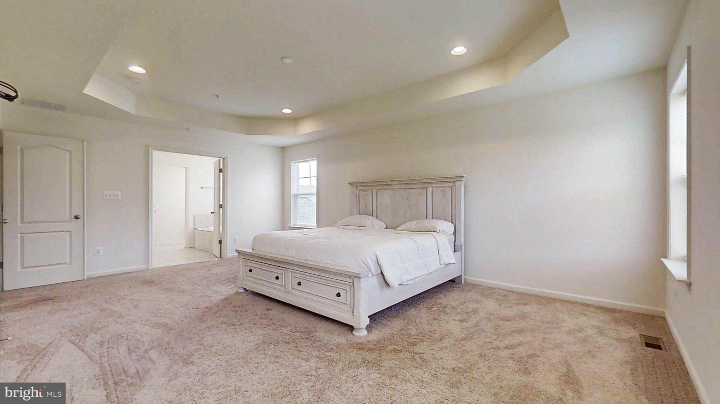 9322 Alloway Dr Property Photo 33