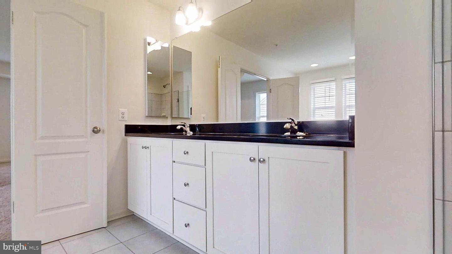 9322 Alloway Dr Property Photo 35