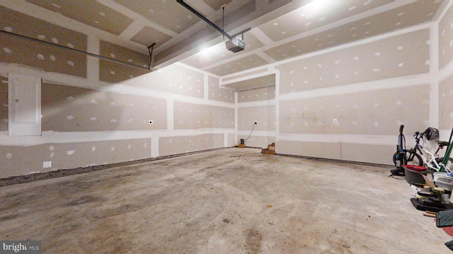 9322 Alloway Dr Property Photo 59