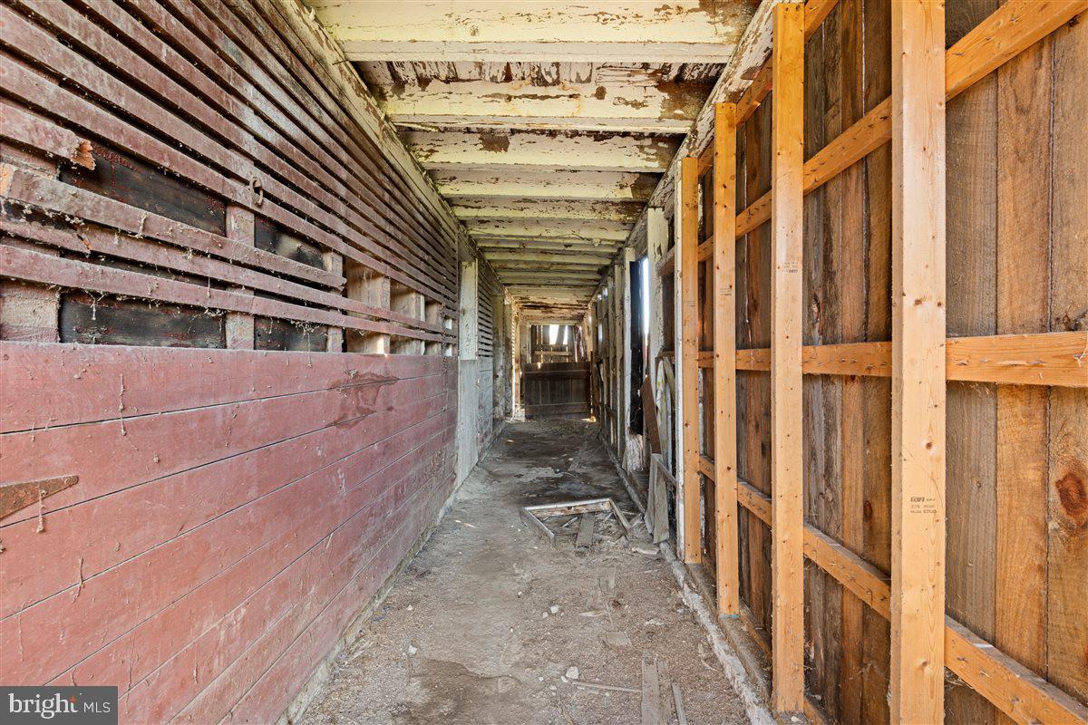 Pennsylvania Ave Property Photo 16