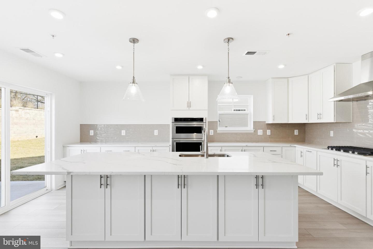 13354 Snapdragon Way Property Photo 4
