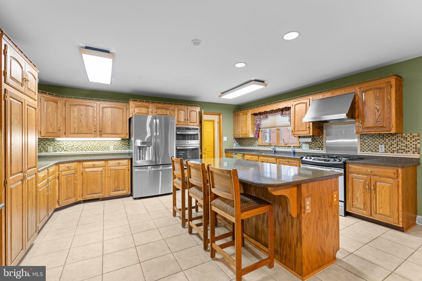 18903 Manchester Dr Property Photo 25
