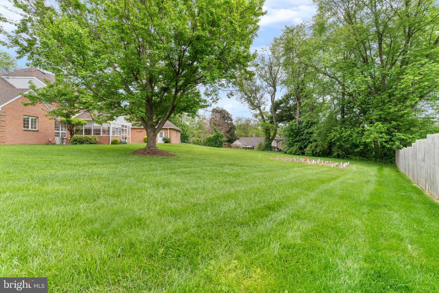 18903 Manchester Dr Property Photo 33