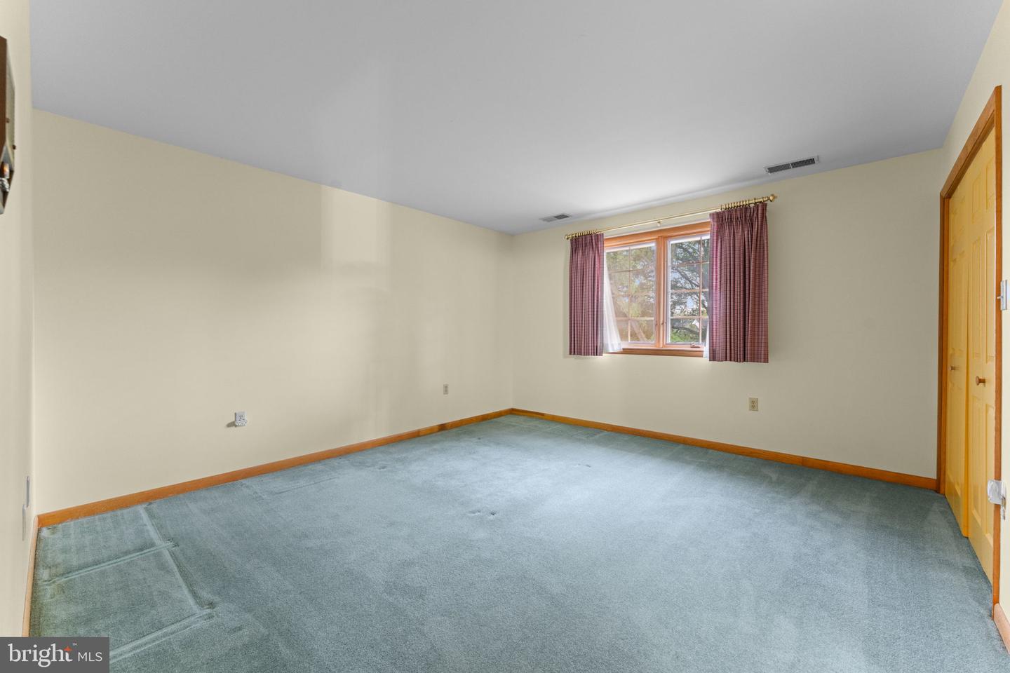 18903 Manchester Dr Property Photo 54