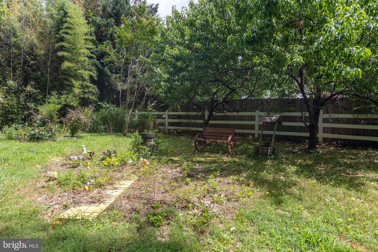 122 Orchard Dr Property Photo 9
