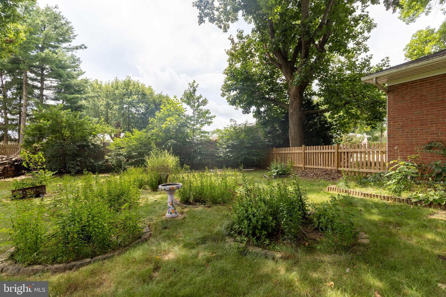 122 Orchard Dr Property Photo 10