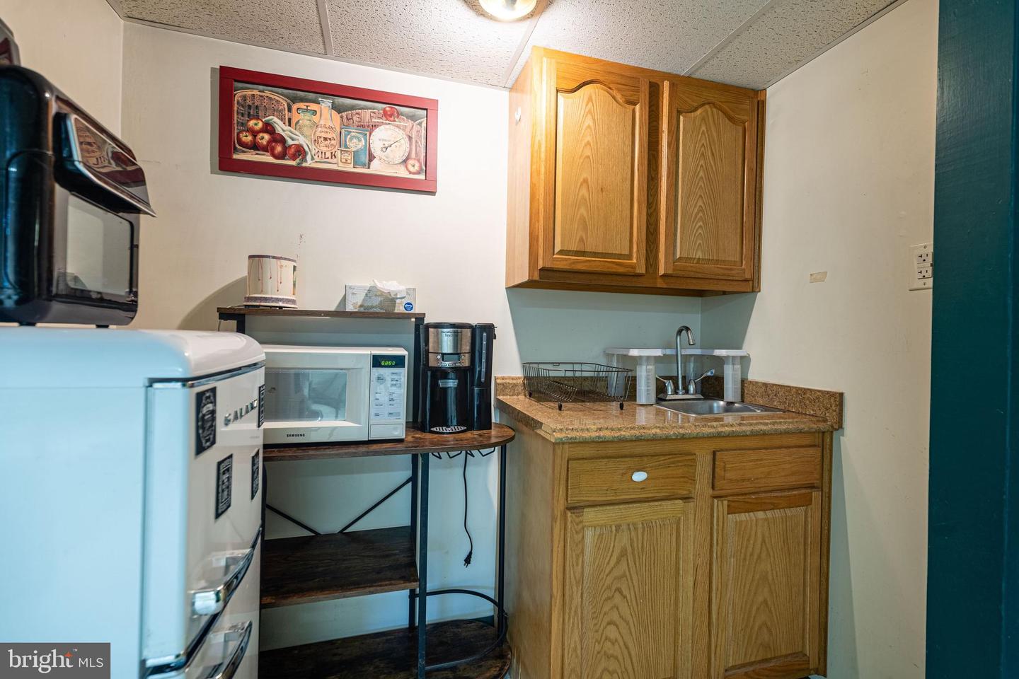 122 Orchard Dr Property Photo 34