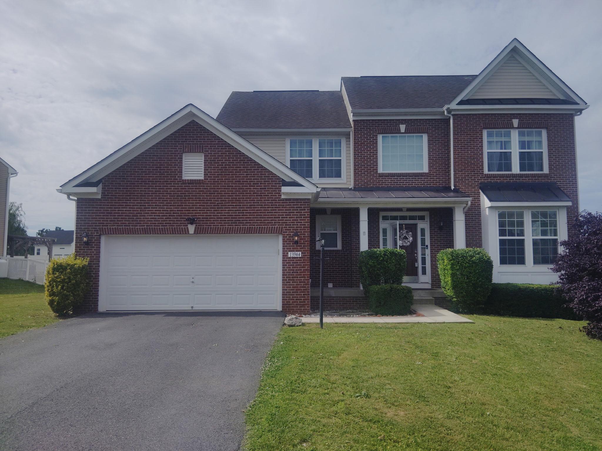 13944 Seneca Ridge Dr Property Photo 1