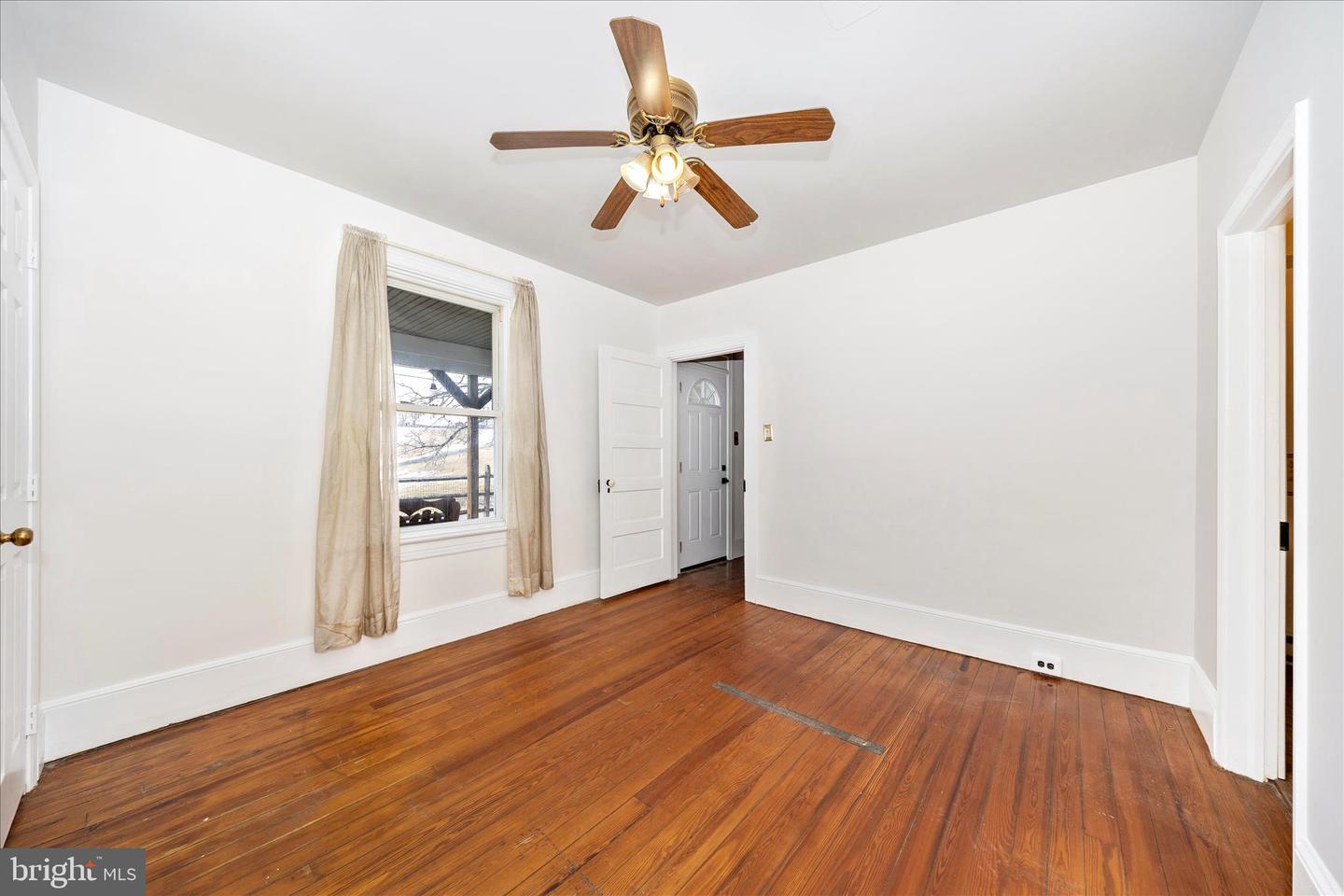 14243 Cearfoss Pike Property Photo 14