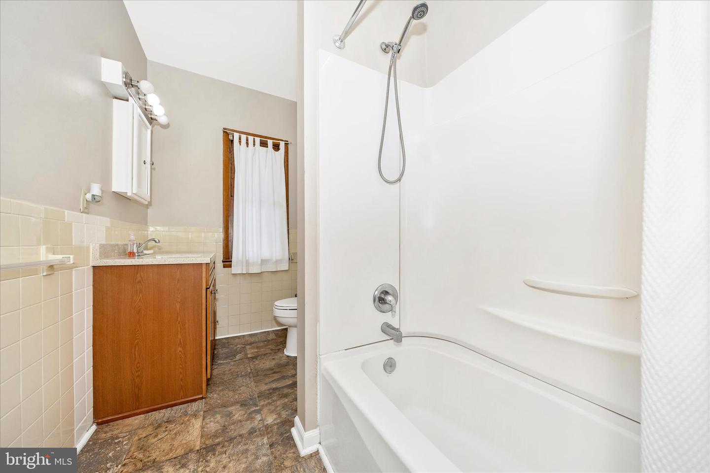 629 N Mulberry St Property Photo 34