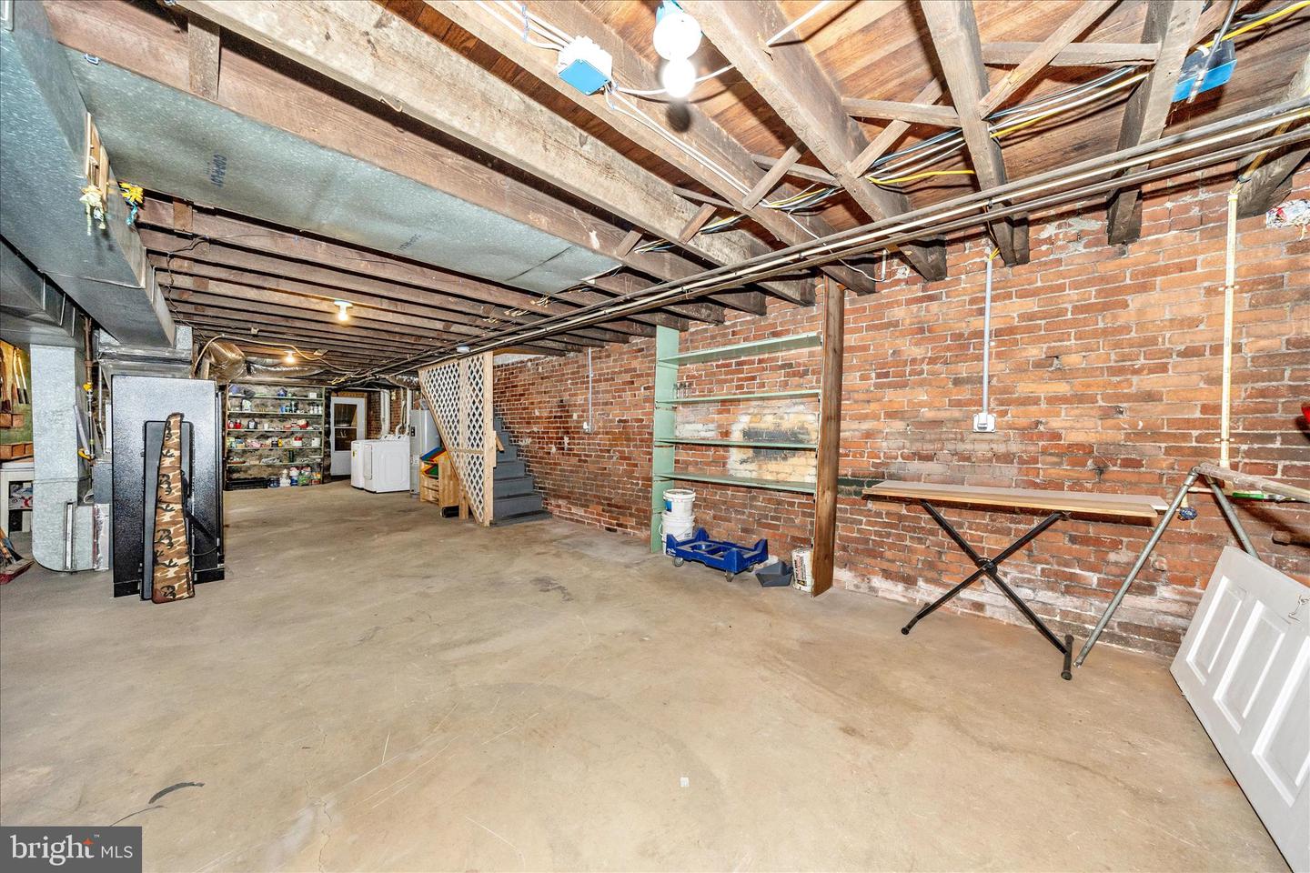 629 N Mulberry St Property Photo 37