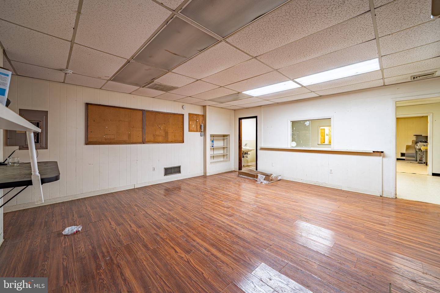 132 E Washington St Property Photo 26