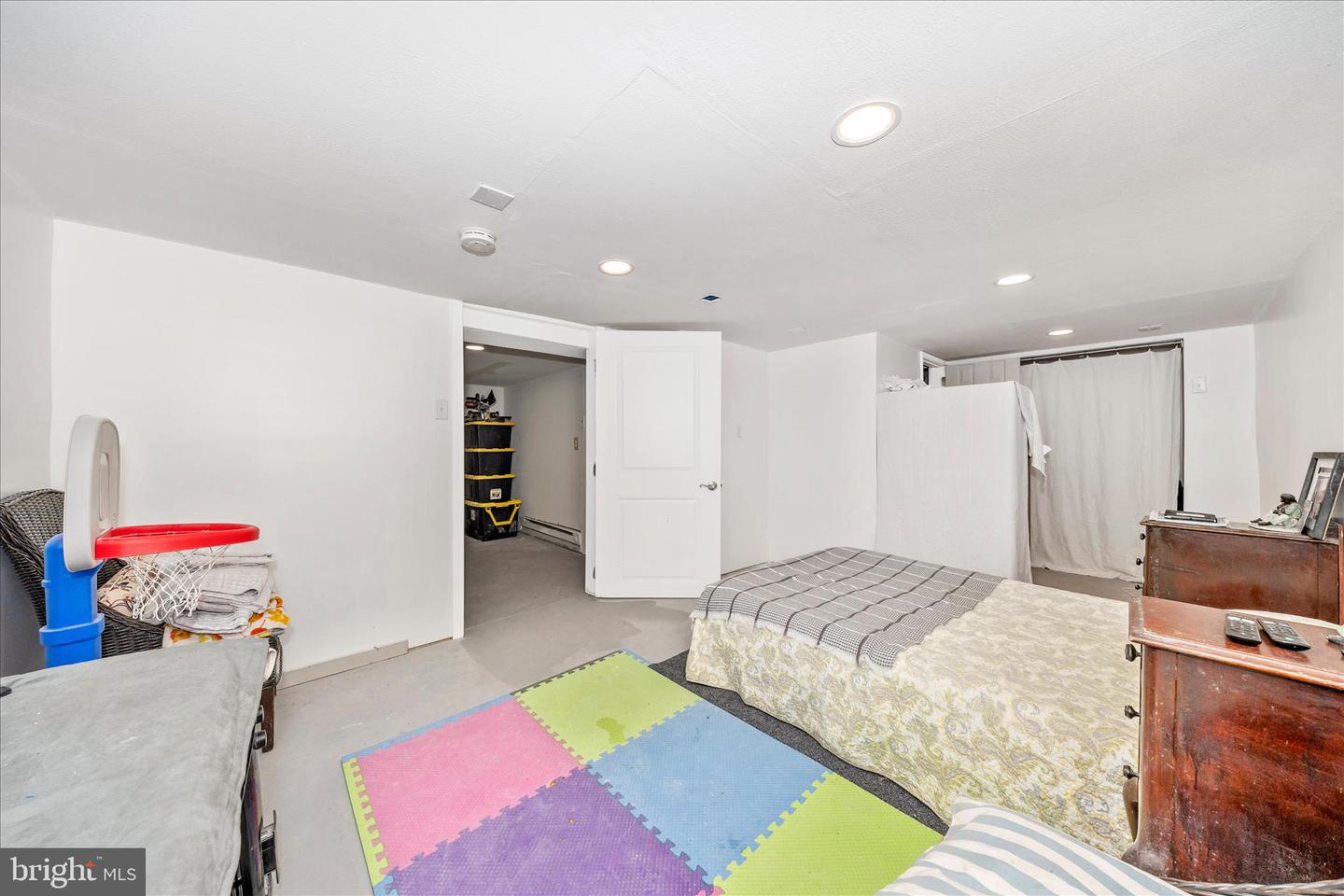 54 Winter St Property Photo 30