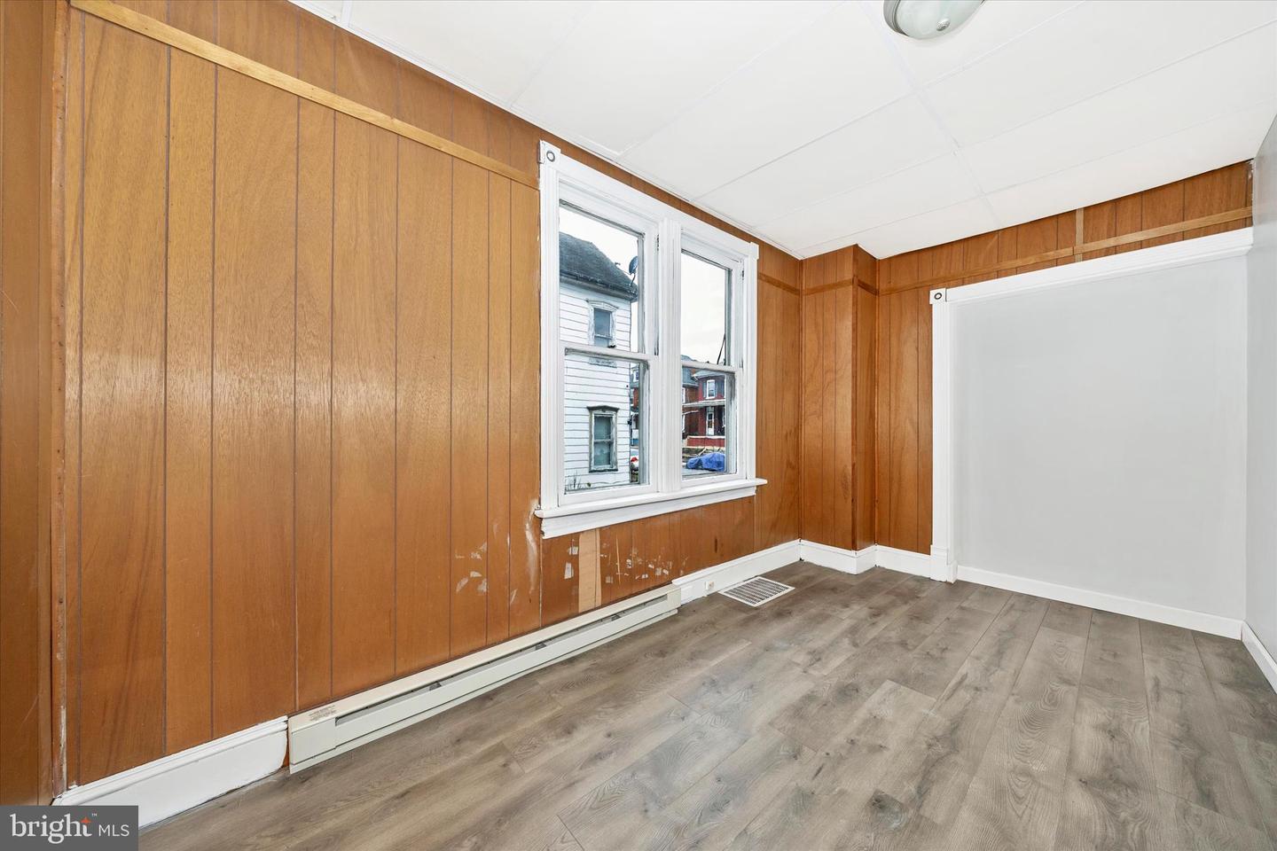422-422 1/2 Mcdowell Ave Property Photo 7