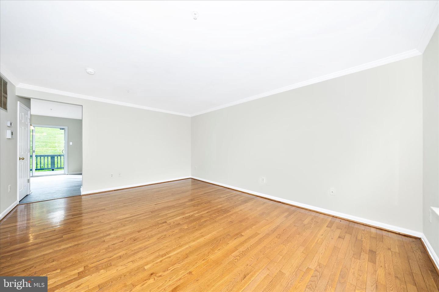 105 Sentry Rdg Property Photo 3