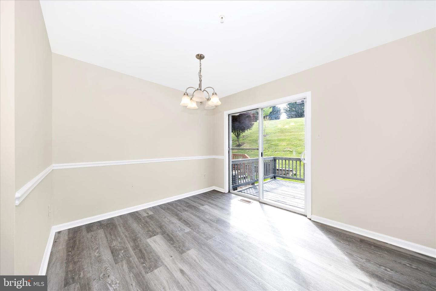 105 Sentry Rdg Property Photo 7