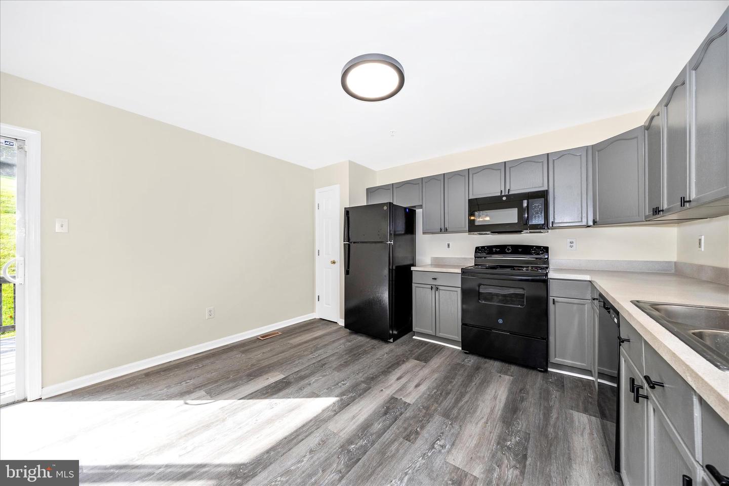 105 Sentry Rdg Property Photo 10