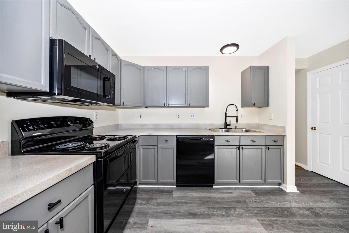 105 Sentry Rdg Property Photo 14