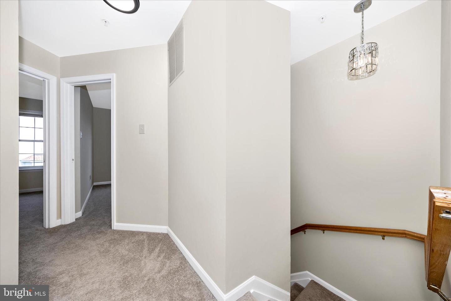 105 Sentry Rdg Property Photo 16