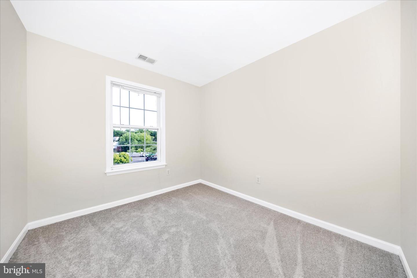 105 Sentry Rdg Property Photo 27
