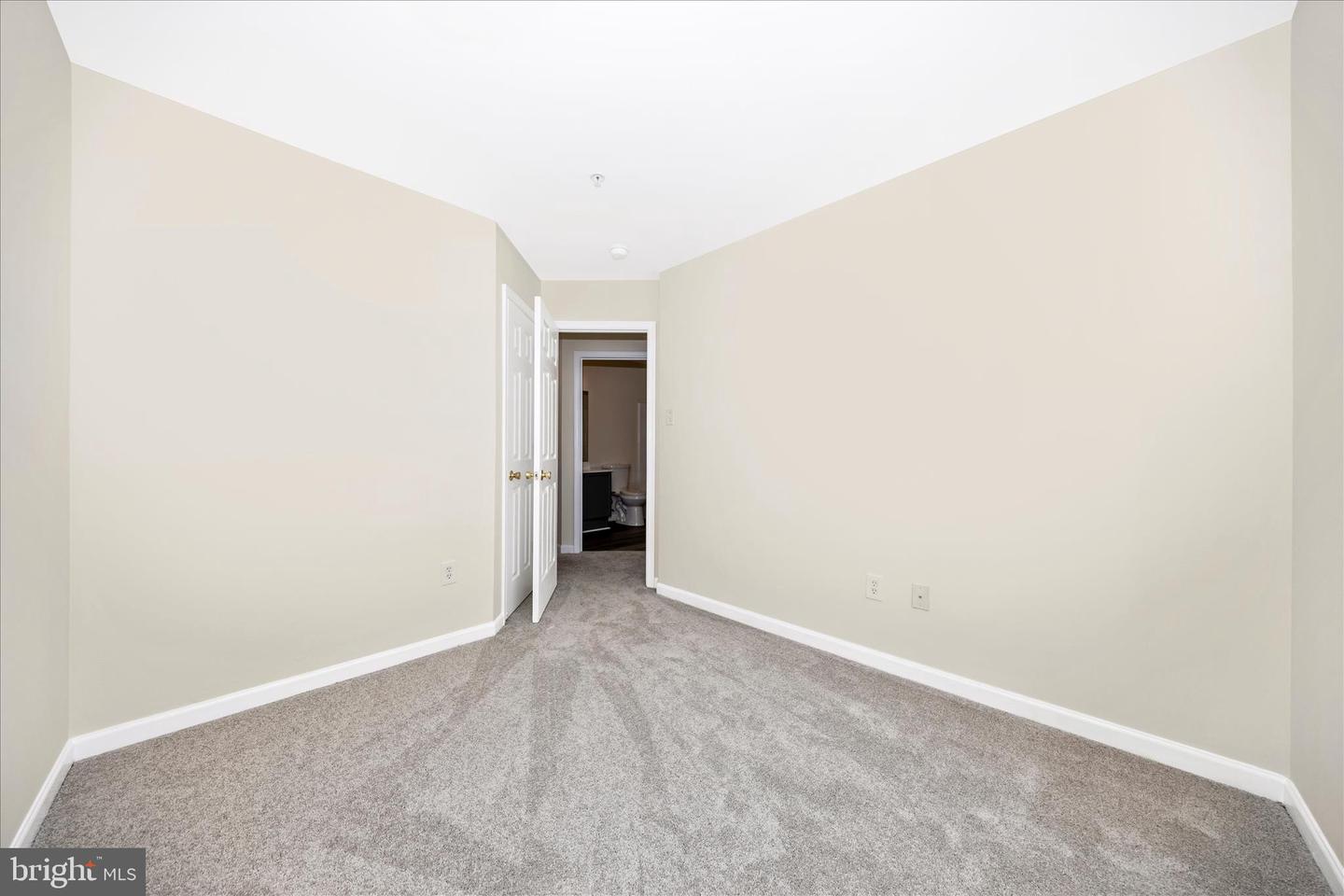 105 Sentry Rdg Property Photo 28