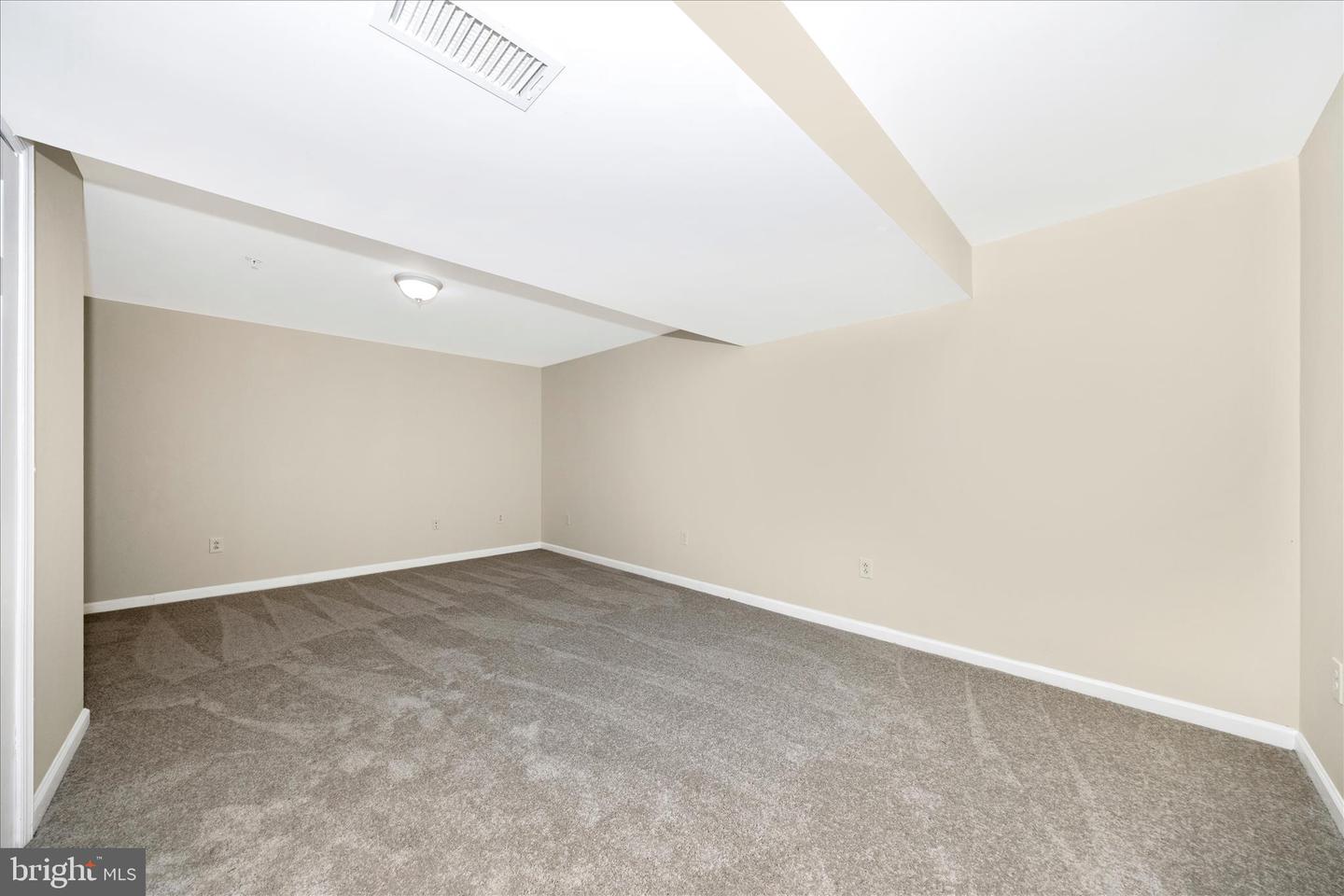 105 Sentry Rdg Property Photo 32