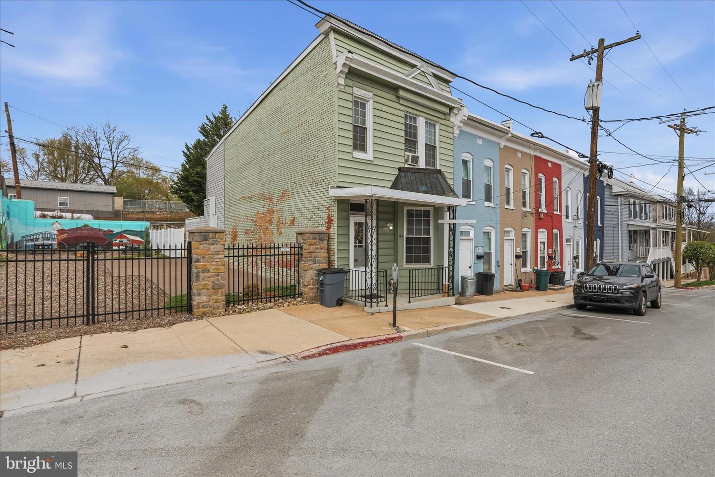 112 N Conococheague St Property Photo 1