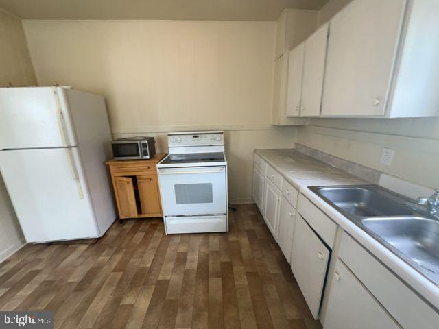124 Ray St Property Photo 7