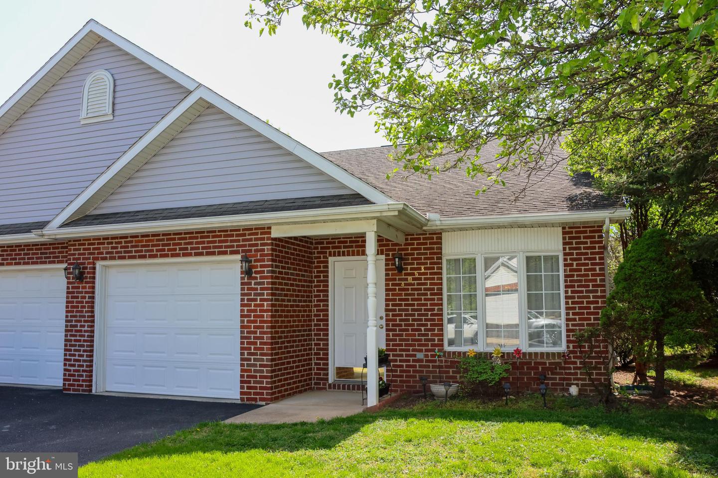 14053 SWEET VALE DR Property Photo 1