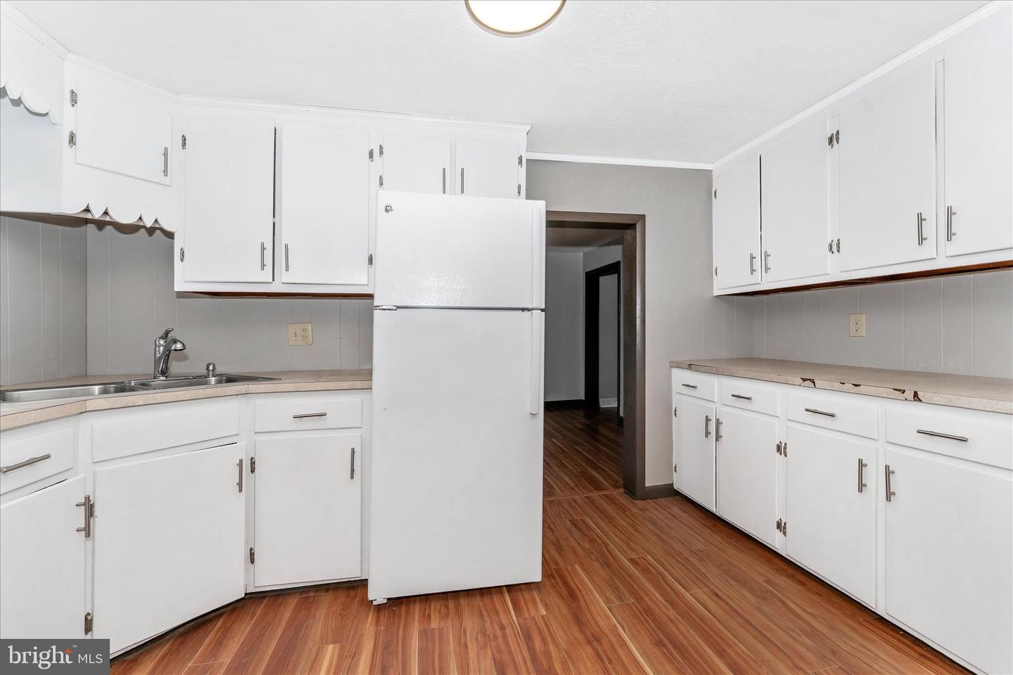21321 Leiter St Property Photo 14