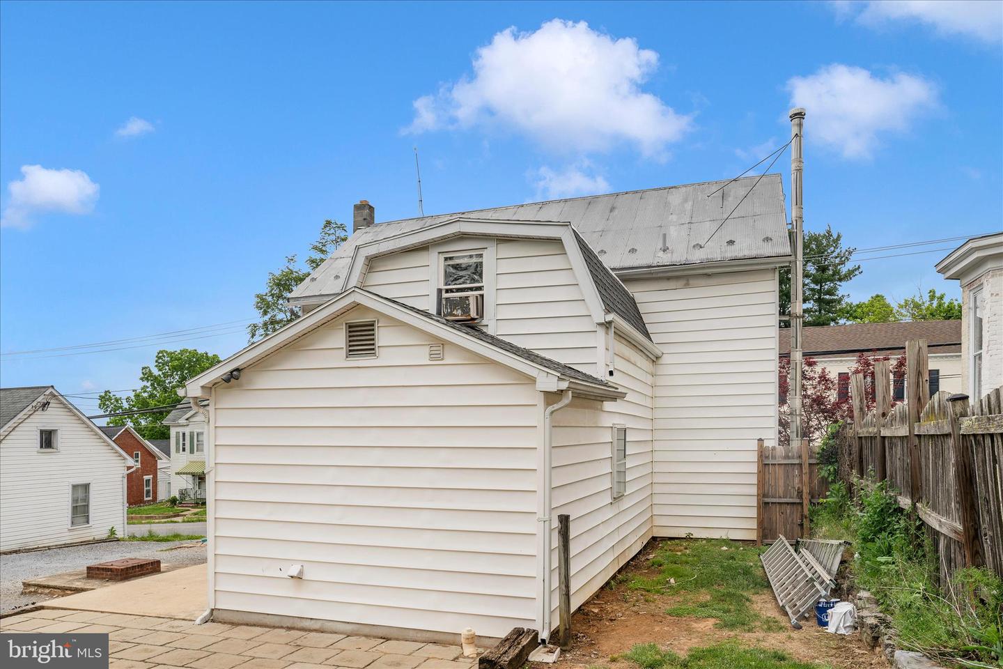 21321 Leiter St Property Photo 42