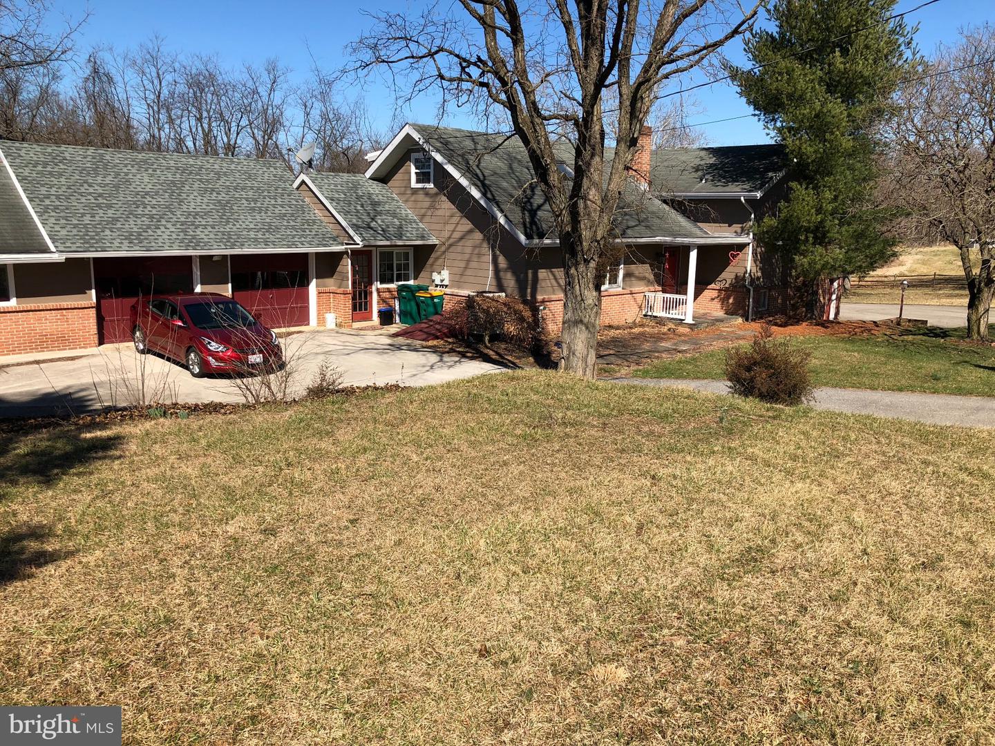 21680 Leitersburg Pike Property Photo 6