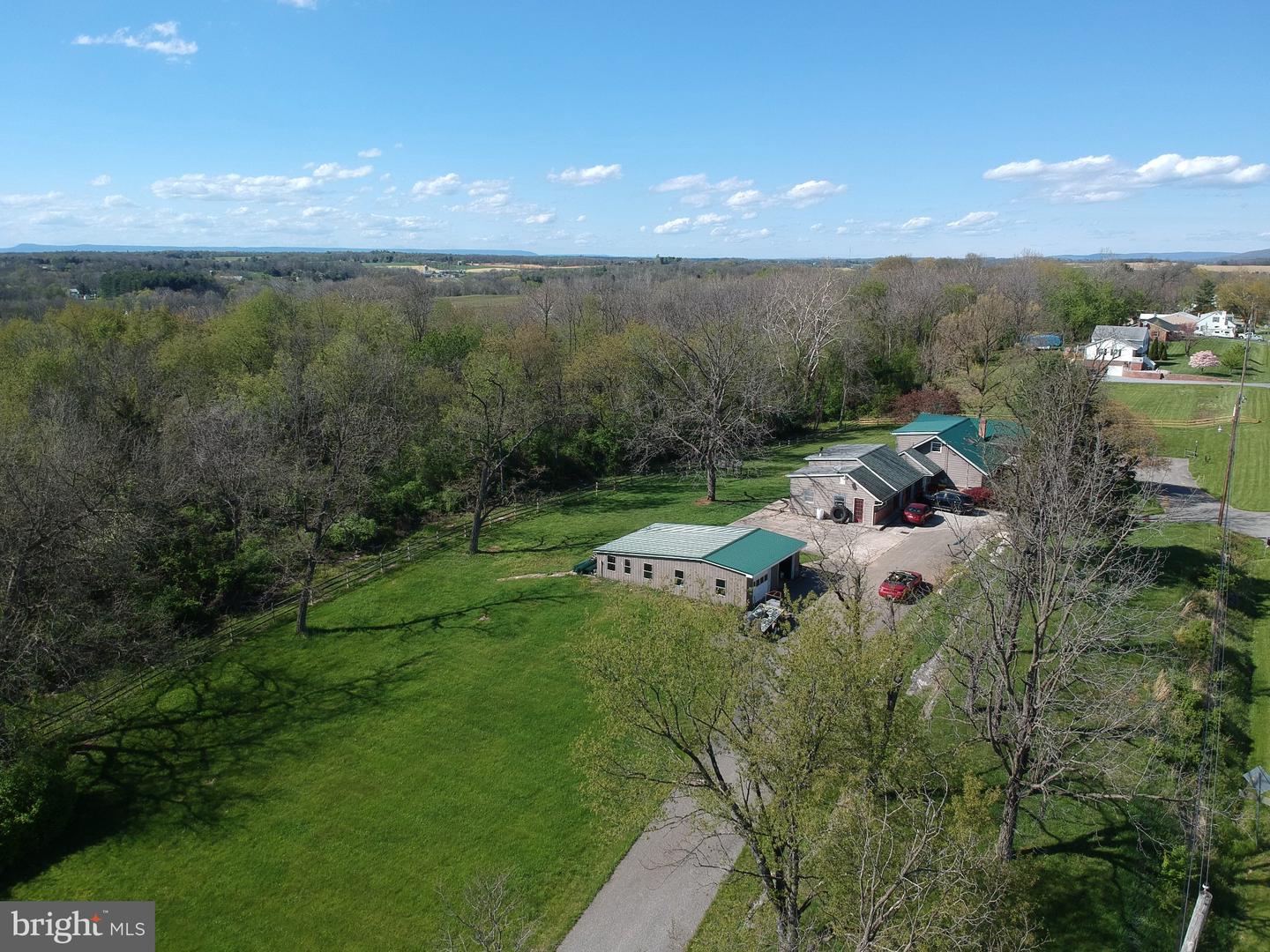 21680 Leitersburg Pike Property Photo 7